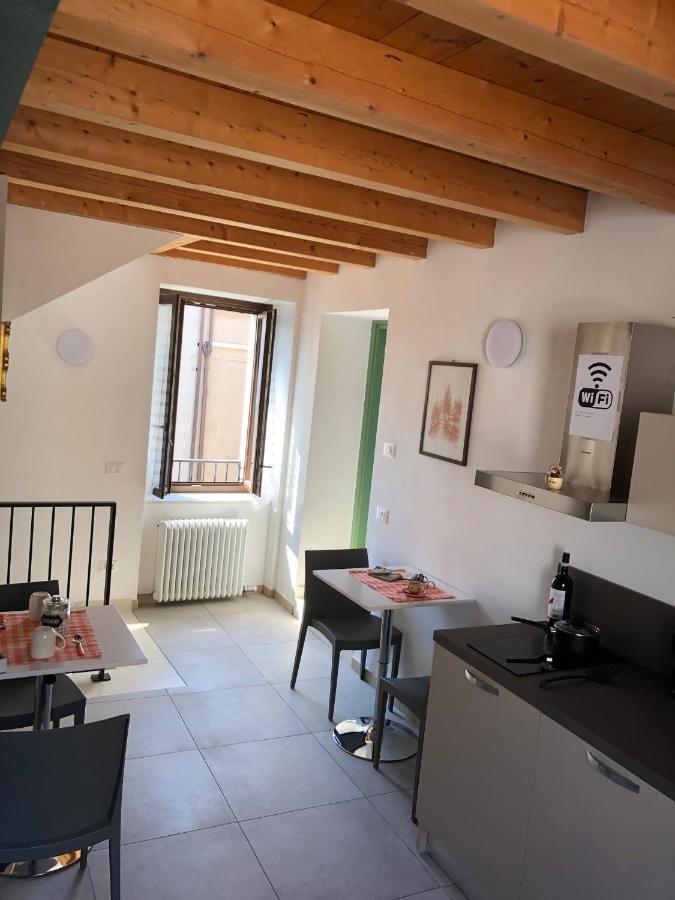فندق La Casa Della Ada كاستلْنْيوفو ديل غارد المظهر الخارجي الصورة